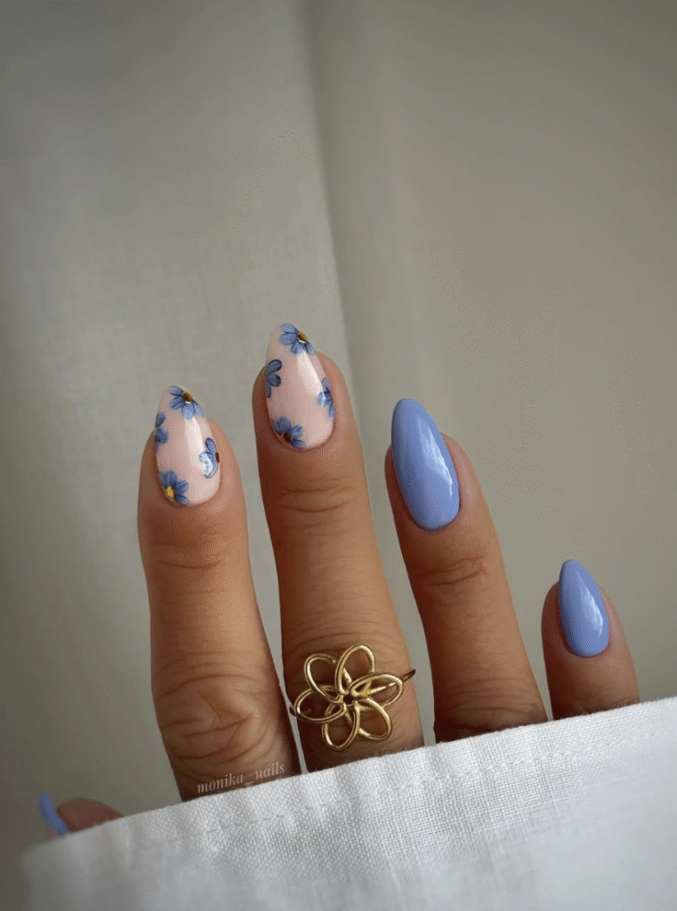 blue nail design