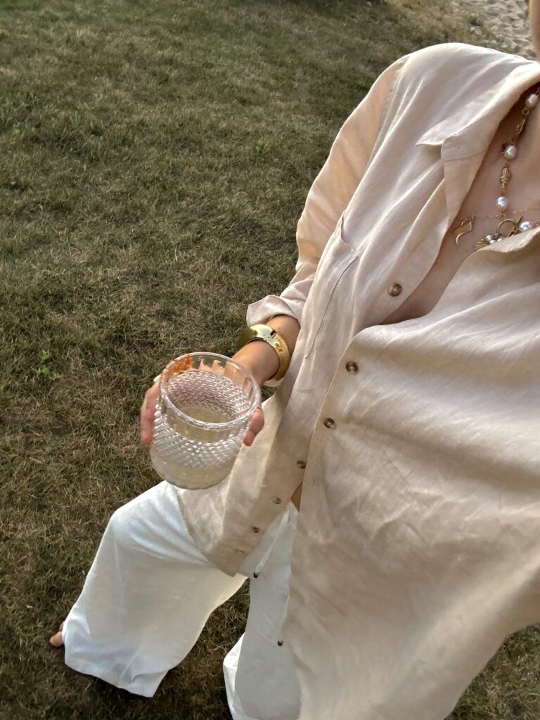 10 Versatile Linen Pants Outfit Ideas That Work for Any Occasion